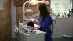 Özel Hastaneye Gitmeye Gerek Yok SGK Diş İmplant Tedavisini Karşılıyor Devlet Desteğiyle Ücretsiz Tedavi Şartları Belli Oldu